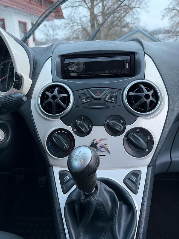 Gebraucht Ford Ka 69 PS (50 kW) 2010 Grün Kleinwagen