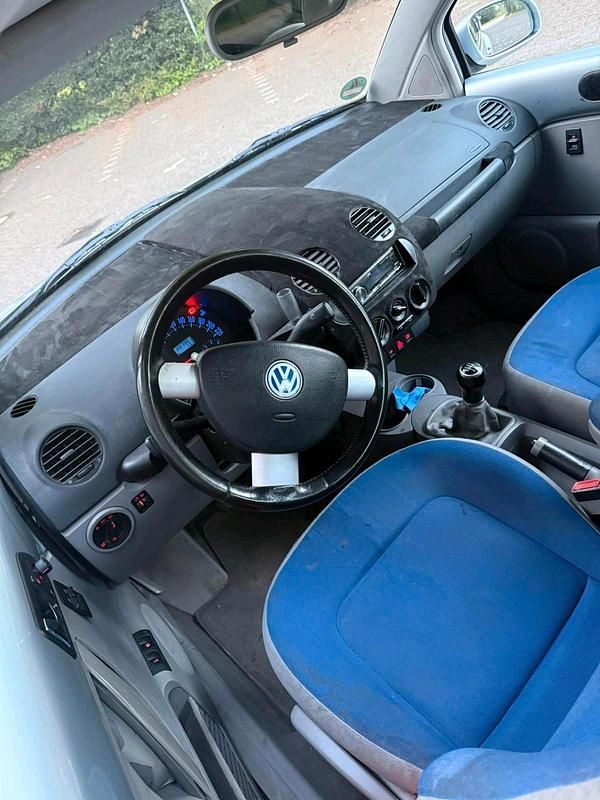 Usata VW Beetle 90 CV (66 kW) 2001 Grigio Utilitaria