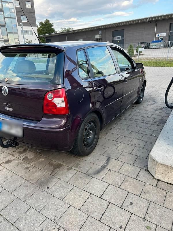 Gebraucht VW Polo 101 PS (74 kW) 2003 Violet Kleinwagen