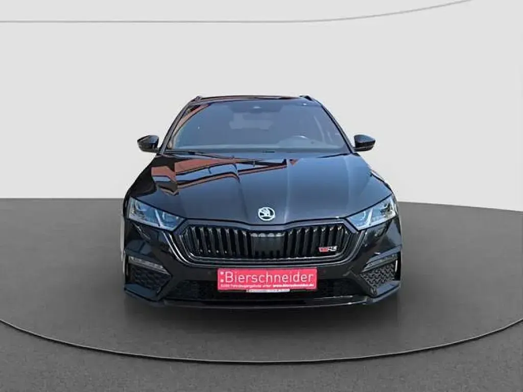 Gebraucht Skoda Octavia RS 245 PS (180 kW) 2022 Blackmagic perleffekt Kombi