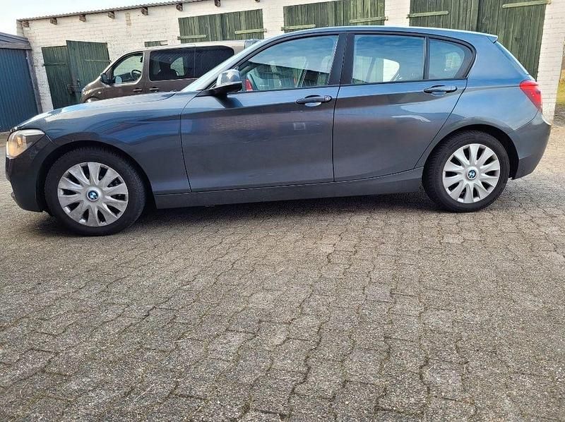 Second-hand BMW 116 Efficient Dynamics 116 CP (85 kW) 2013 Argintiu Hatchback