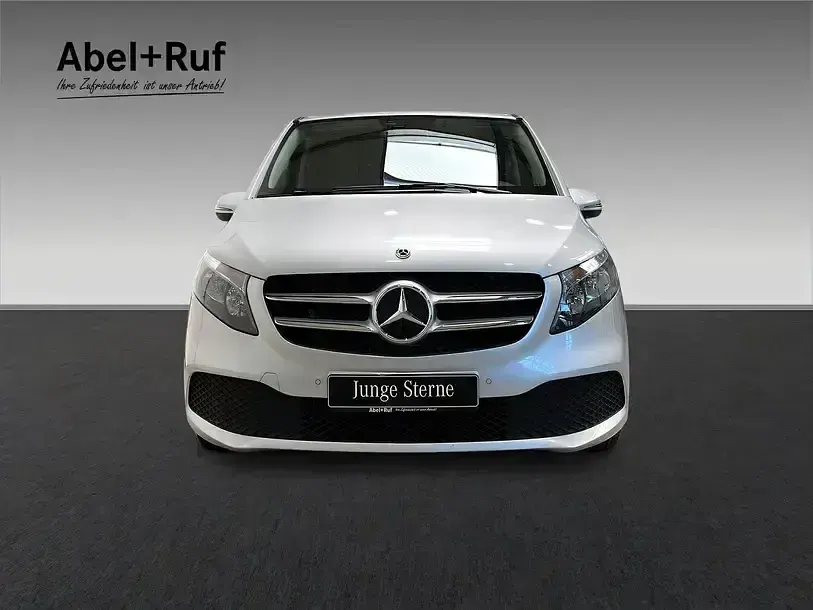 Gebraucht Mercedes V220 Edition 163 PS (119 kW) 2022 Silber Van / Kleinbus