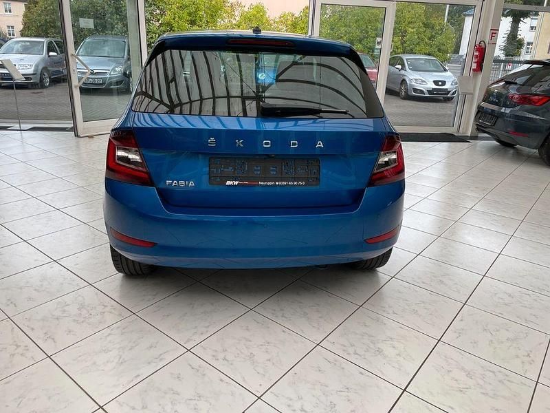 Gebraucht Skoda Fabia Style 95 PS (69 kW) 2021 Blau Kleinwagen