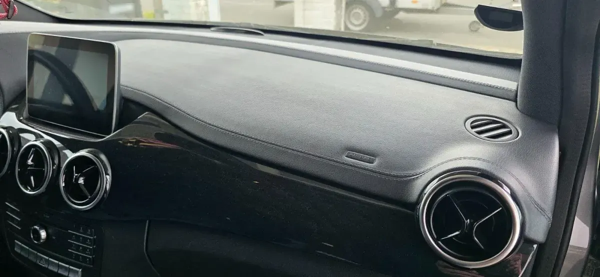 Gebraucht Mercedes B220 184 PS (135 kW) 2017 Grau Kleinwagen