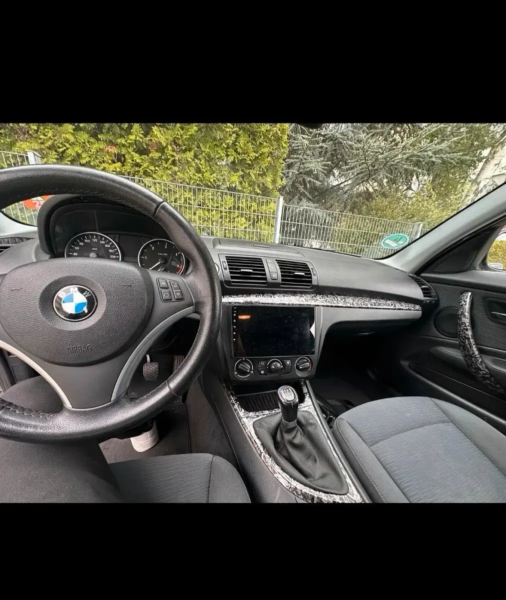 Gebraucht BMW 116 116 PS (85 kW) 2011 Grau Kleinwagen