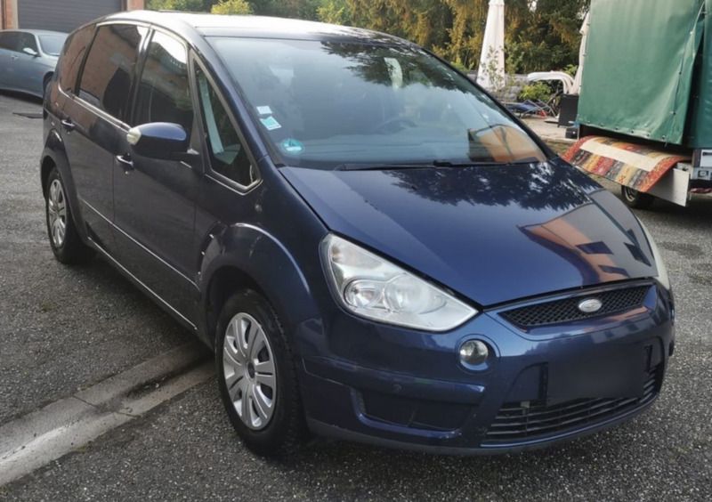 Blau Gebraucht 2007 Ford S-MAX S Van / Kleinbus | 2.400 € - Bild 1/4