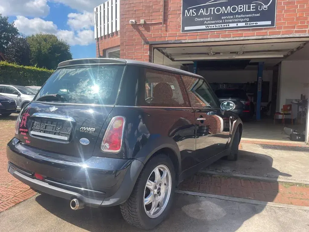 Gebraucht Mini Cooper 116 PS (85 kW) 2005 Schwarz Kleinwagen