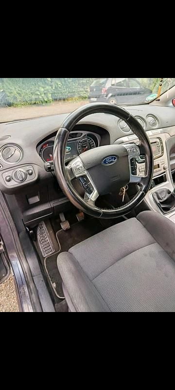 Gebraucht Ford S-MAX S 145 PS (106 kW) 2009 Andere farben Van / Kleinbus