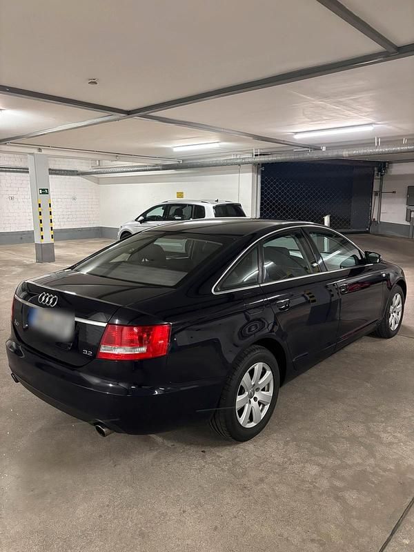 Gebraucht Audi A6 256 PS (188 kW) 2005 Blau Limousine