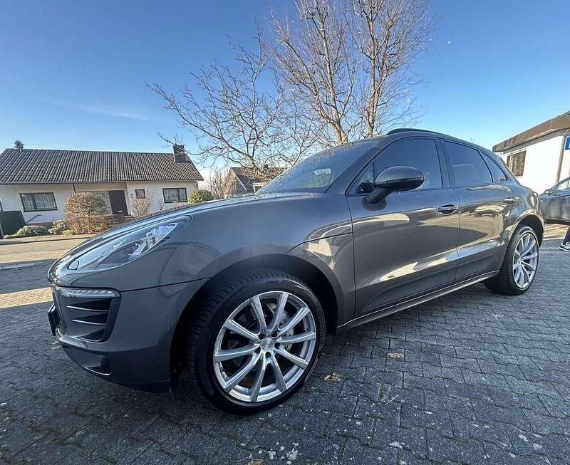 Gebraucht Porsche Macan S 258 PS (189 kW) 2015 Grau SUV