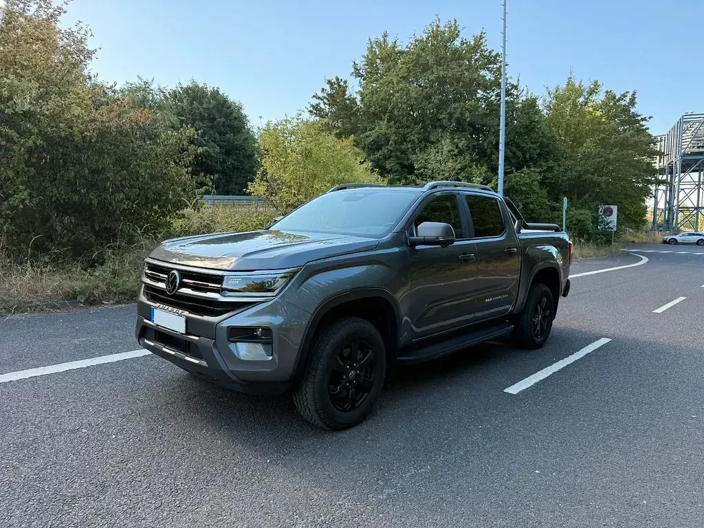 Gebraucht VW Amarok 241 PS (177 kW) 2025 Grau Pickup
