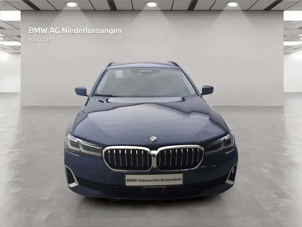 Gebraucht BMW 540 Performance 340 PS (250 kW) 2022 Blau Kombi
