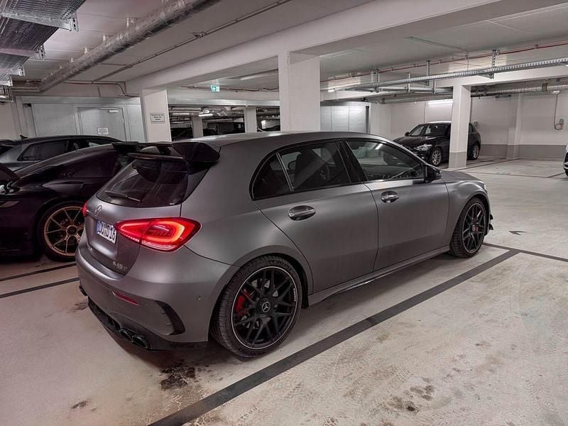 Gebraucht Mercedes A45 AMG Night 421 PS (309 kW) 2021 Grau Limousine