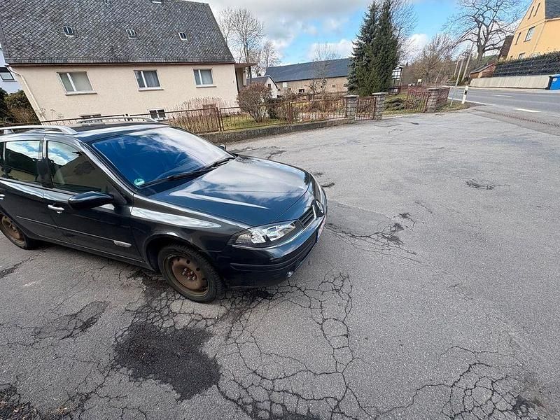 Gebraucht Renault Laguna II Privilege 135 PS (99 kW) 2005 Grau Limousine