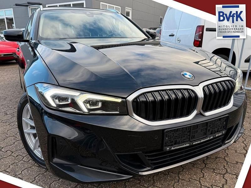 Schwarz Gebraucht 2023 BMW 318 Sport Line Kombi | 23.900 € (Guter Preis) - Bild 1/4