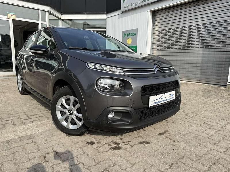 Gebraucht Citroën C3 Live 82 PS (60 kW) 2018 Platiniumgrau/metallic Kleinwagen