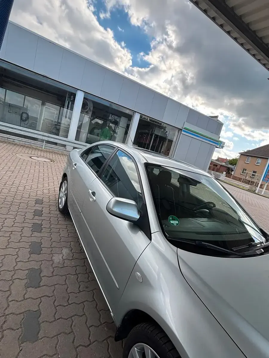 Gebraucht Mazda 6 166 PS (122 kW) 2006 Grau Limousine