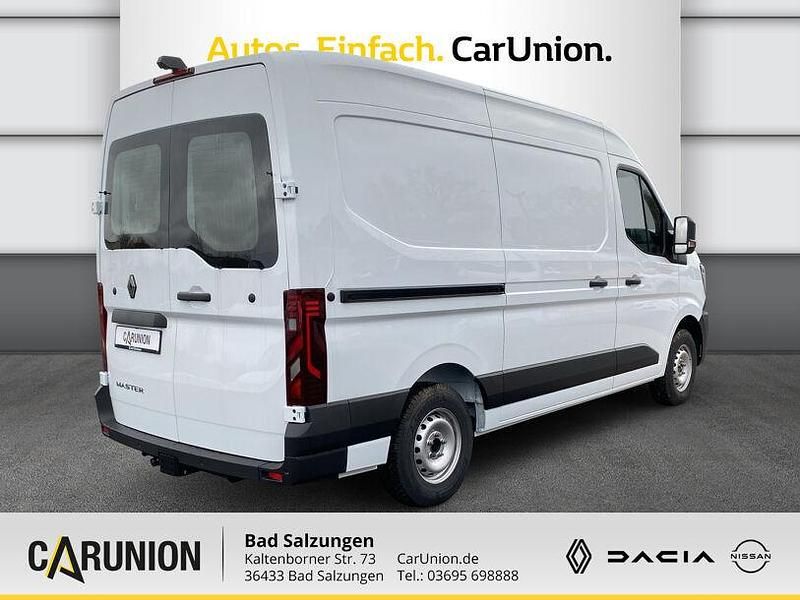 Gebraucht Renault Master 150 PS (110 kW) 2024 Mineralweiß Van