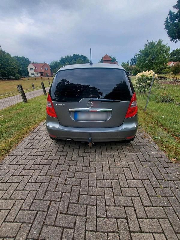Gebraucht Mercedes A140 140 PS (102 kW) 2008 Braun Kleinwagen