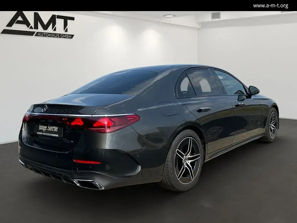 Gebraucht Mercedes E220 AMG line 197 PS (144 kW) 2025 Lack graphitgrau Limousine