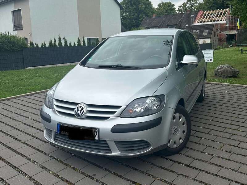 Silber Gebraucht 2005 VW Golf Plus Cross Comfortline Van / Kleinbus | 4.000 € (Fairer Preis) - Bild 1/4