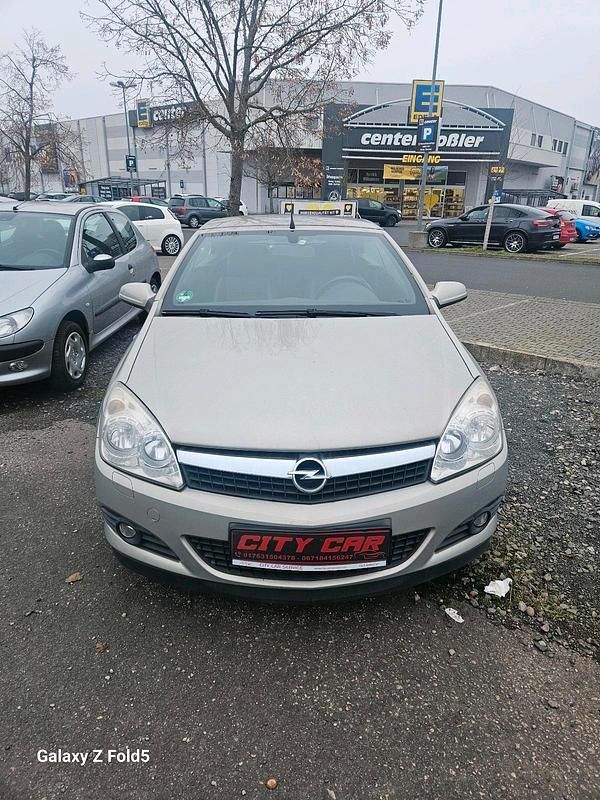 Gebraucht Opel Astra Cabriolet 179 PS (131 kW) 2007 Grau Cabrio