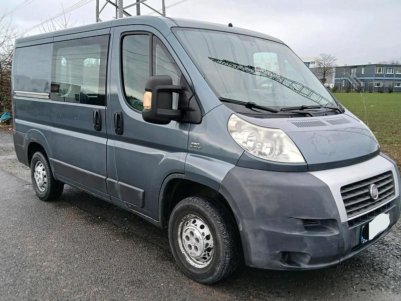Grau Gebraucht 2011 Fiat Ducato Van | 4.950 € (Superpreis) - Bild 1/4