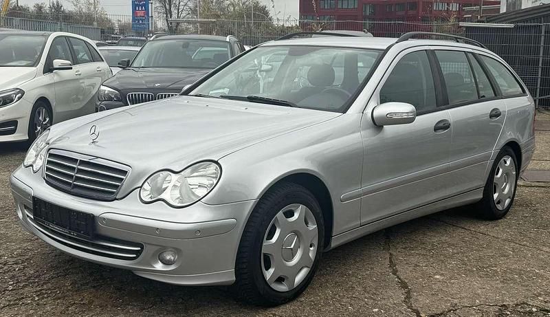 Iridiumsilber metalliclack Gebraucht 2007 Mercedes C200 Kombi | 6.999 € (Teuer) - Bild 1/4