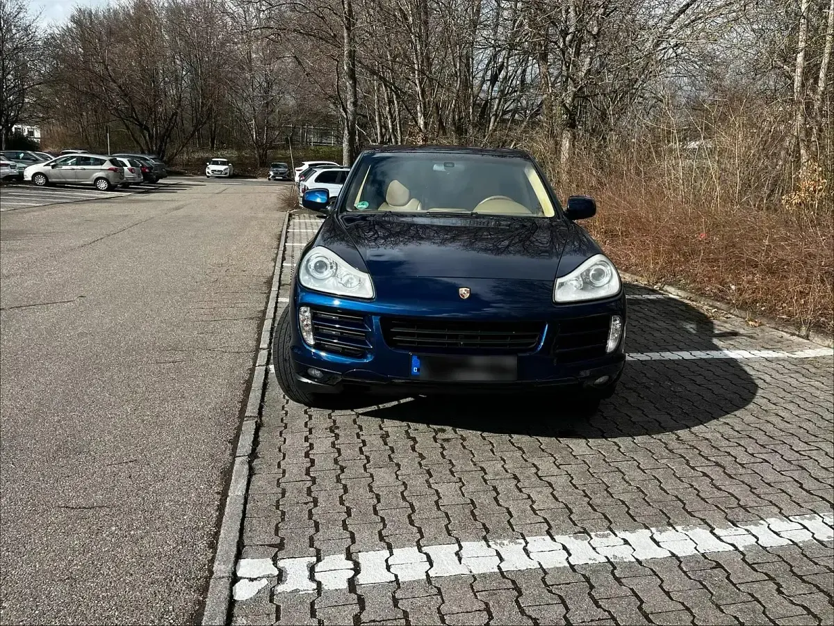 Second-hand Porsche Cayenne 290 CP (213 kW) 2008 Albastru SUV