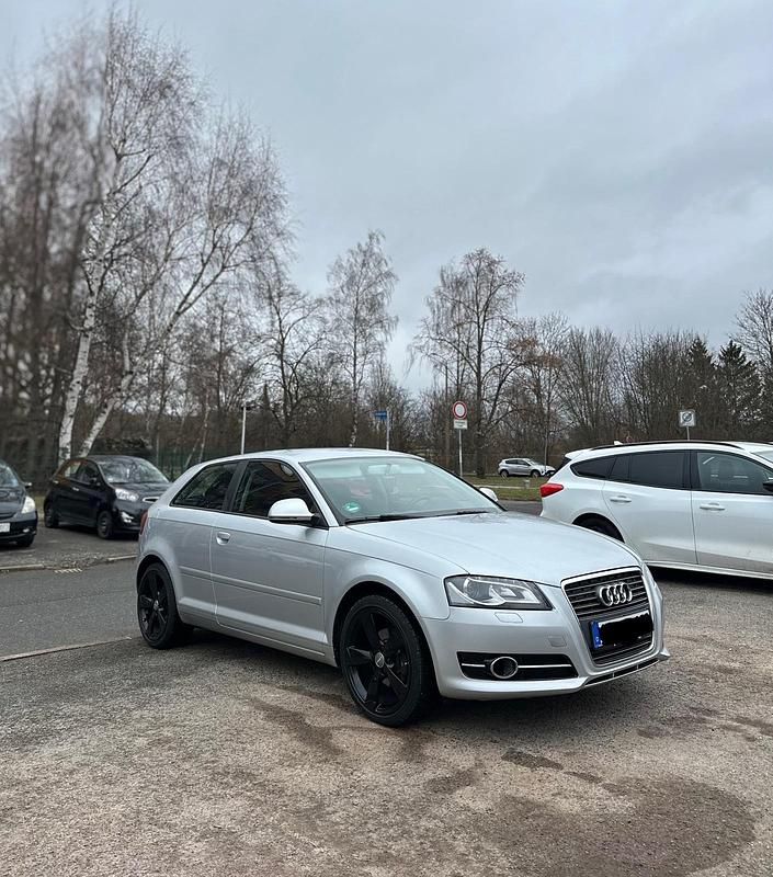 Gebraucht Audi A3 105 PS (77 kW) 2009 Silber Kleinwagen
