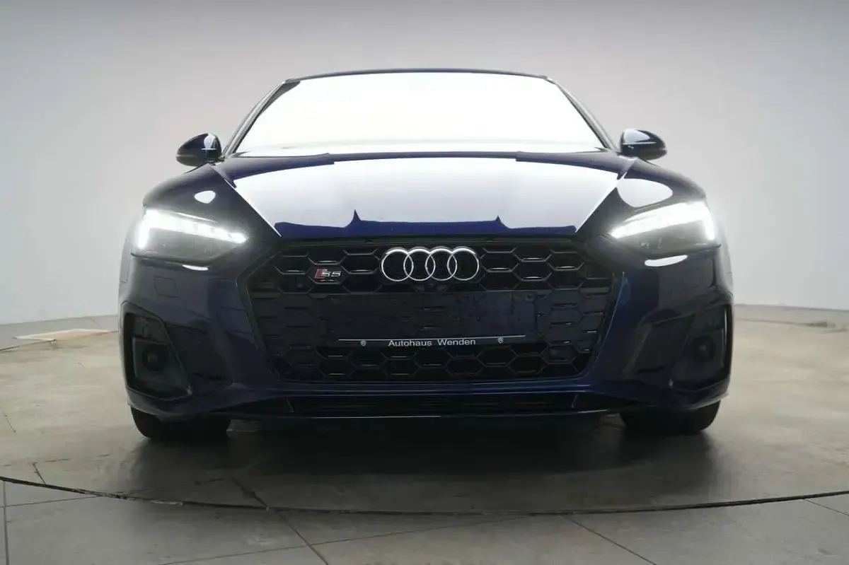 Gebraucht Audi S5 341 PS (250 kW) 2022 Navarra blue Coupé
