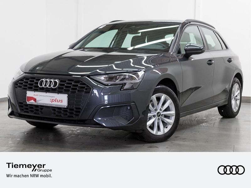 Manhattangrau metallic Gebraucht 2023 Audi A3 Business Limousine | 25.220 € (Guter Preis) - Bild 1/4