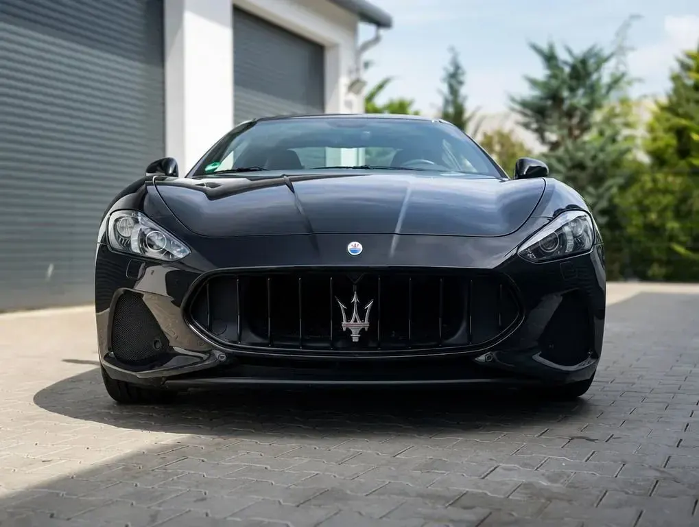 Gebraucht Maserati Granturismo 460 PS (338 kW) 2020 Schwarz