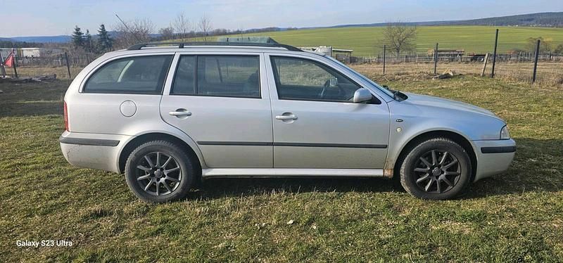 Gebraucht Skoda Octavia 90 PS (66 kW) 2004 Silber Kombi