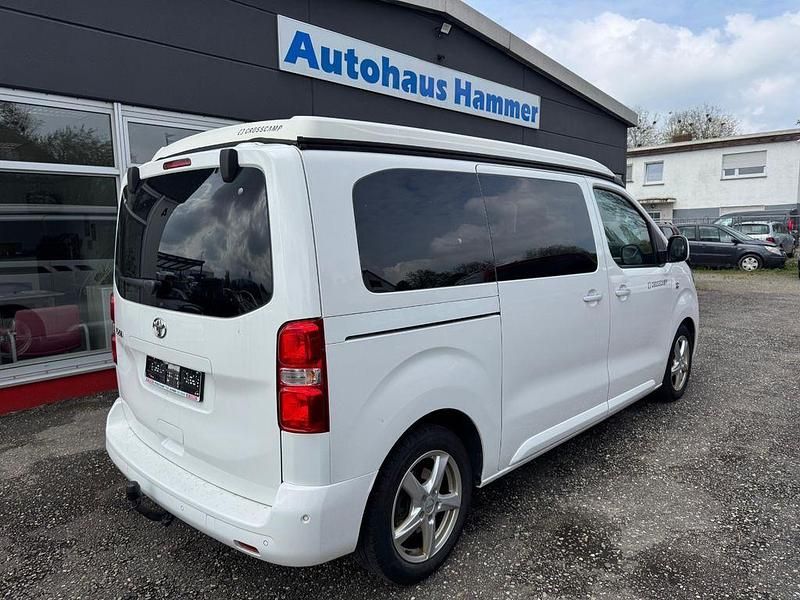 Gebraucht Toyota Proace 177 PS (130 kW) 2020 Weiß Van / Kleinbus