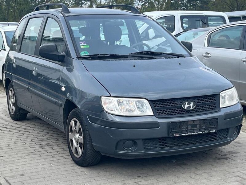 Grau Gebraucht 2009 Hyundai Matrix GLS Van / Kleinbus | 999 € (Superpreis) - Bild 1/4