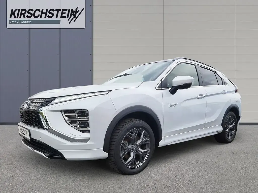 Gebraucht Mitsubishi Eclipse Cross Top 188 PS (138 kW) 2022 Weiß SUV