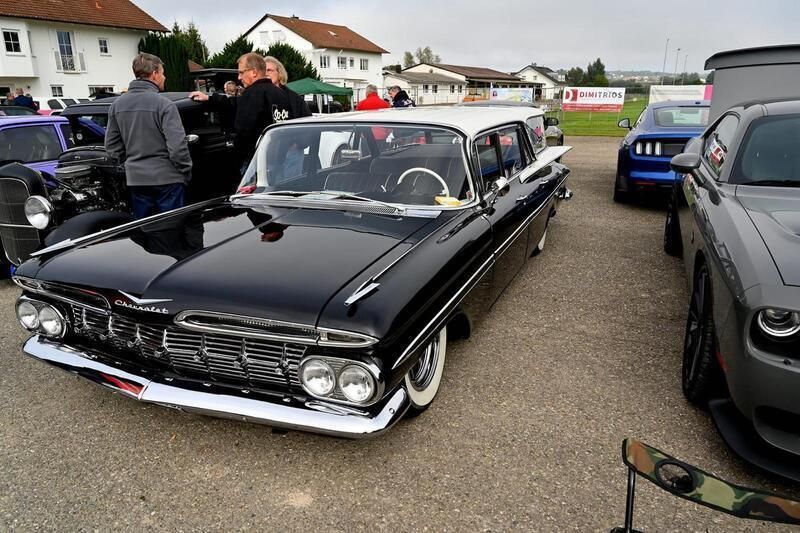 Schwarz Gebraucht 1959 Chevrolet Impala Limousine | 51.000 € - Bild 1/4