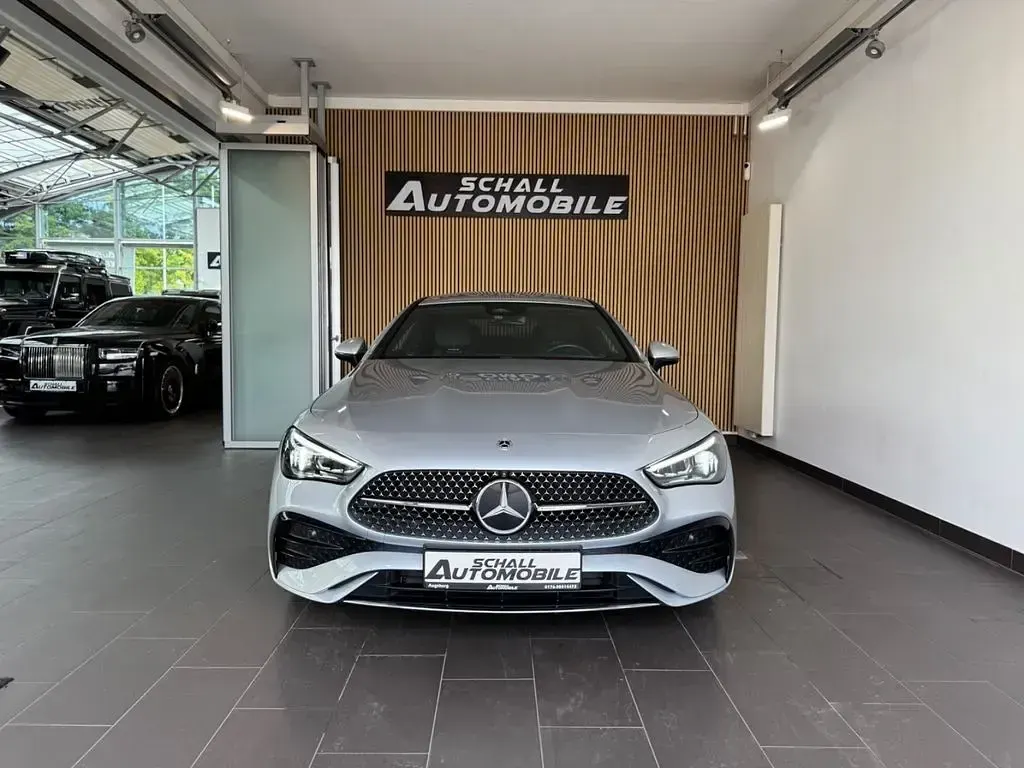 Gebraucht Mercedes CLE200 AMG line 204 PS (150 kW) 2023 Hightech silber Coupé