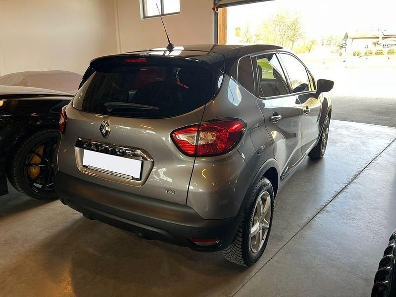 Gebraucht Renault Captur Intens 90 PS (66 kW) 2016 Schwarz SUV