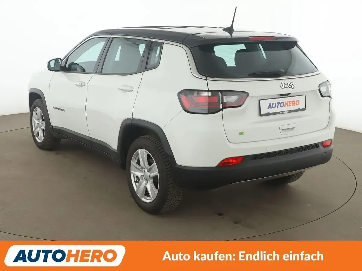 Occasion Jeep Compass Altitude 131 ch (96 kW) 2025 Blanc SUV