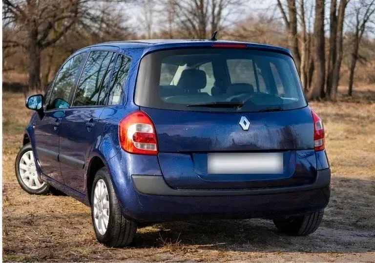 Second-hand Renault Modus 75 CP (55 kW) 2008 Albastru Monovolum