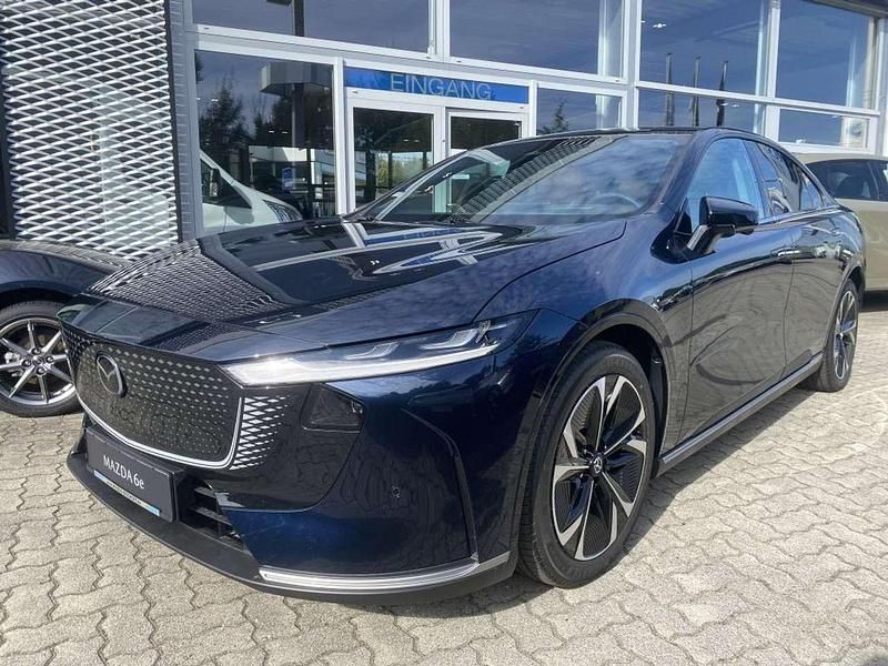 Blau Gebraucht 2025 Mazda 6e Takumi-Line Limousine | 42.980 € (Etwas zu teuer) - Bild 1/4