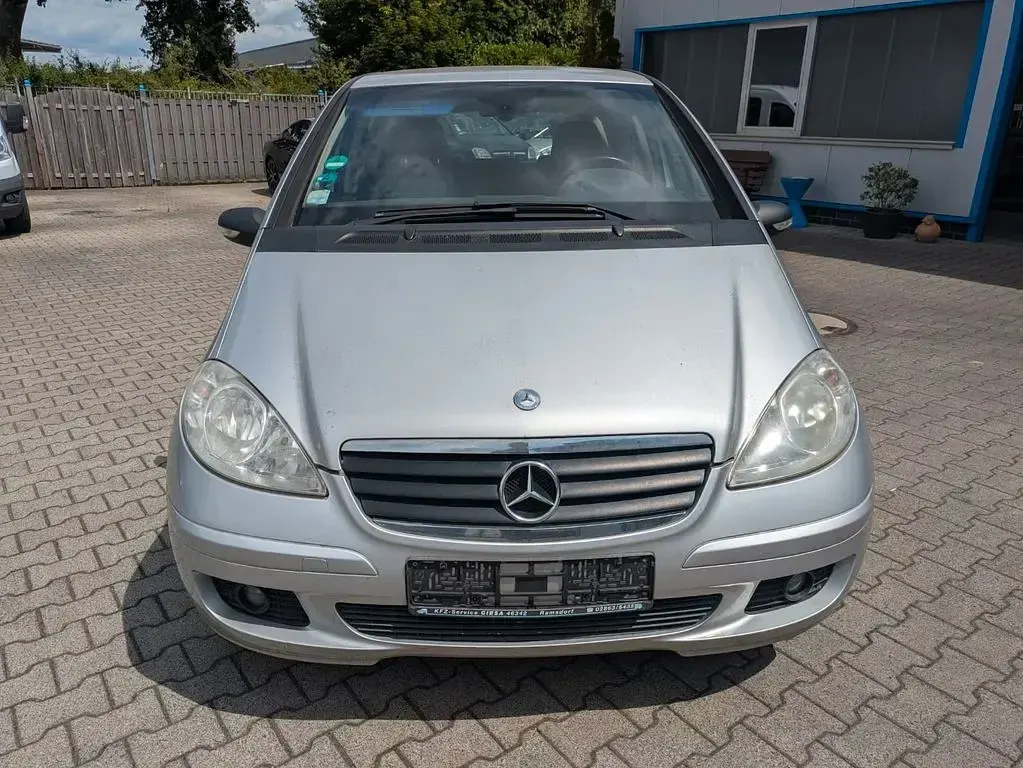 Gebraucht Mercedes A170 116 PS (85 kW) 2006 Silber Limousine