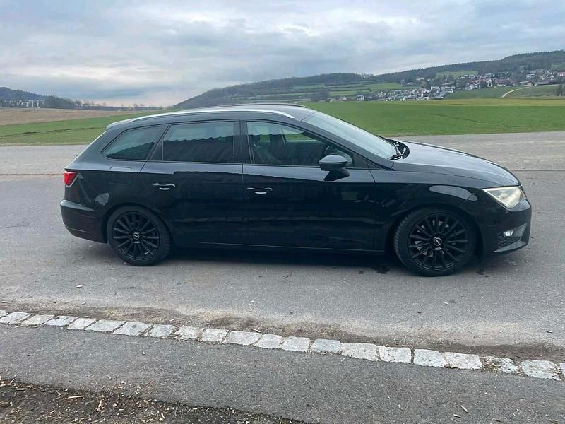 Gebraucht Seat Leon FR 184 PS (135 kW) 2015 Schwarz Kombi