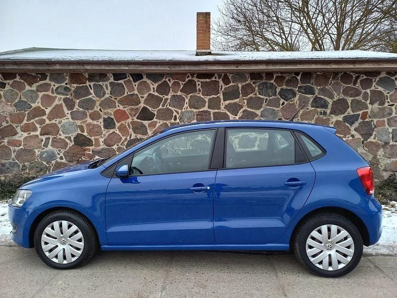 Gebraucht VW Polo Comfortline 86 PS (63 kW) 2010 Blau Kleinwagen