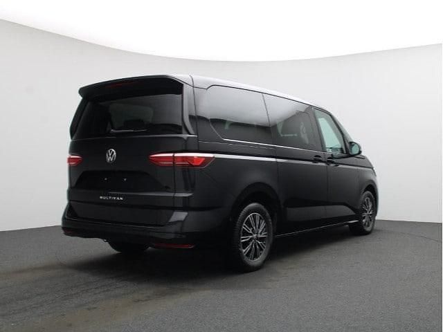 Gebraucht VW Multivan Life 150 PS (110 kW) 2025 Schwarz Van