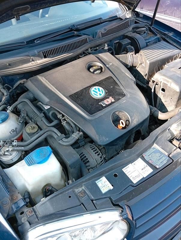 Gebraucht VW Golf IV 101 PS (74 kW) 2004 Blau Kombi