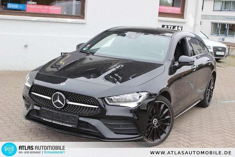 Kosmosschwarz lack Gebraucht 2022 Mercedes CLA250e AMG line Limousine | 29.990 € (Guter Preis) - Bild 1/4