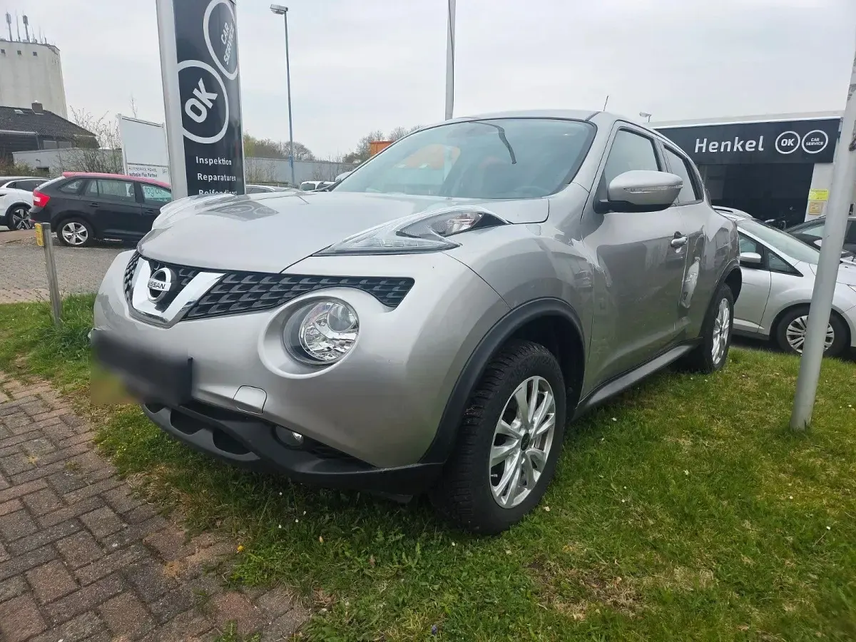Gebraucht Nissan Juke Acenta 116 PS (85 kW) 2016 Grau SUV